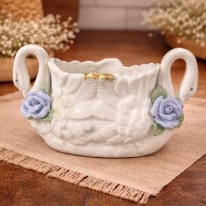 K’s Collection Double Swan‎ Porcelain Trinket Dish Planter Lavender Roses